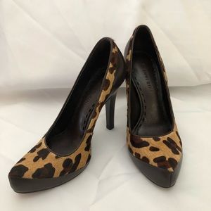 Gorgeous Cheetah Print Pumps